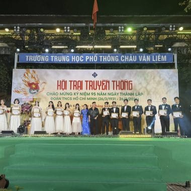 Bí quyết chọn váy dài chuẩn dáng: Nàng nào cũng mặc đẹp